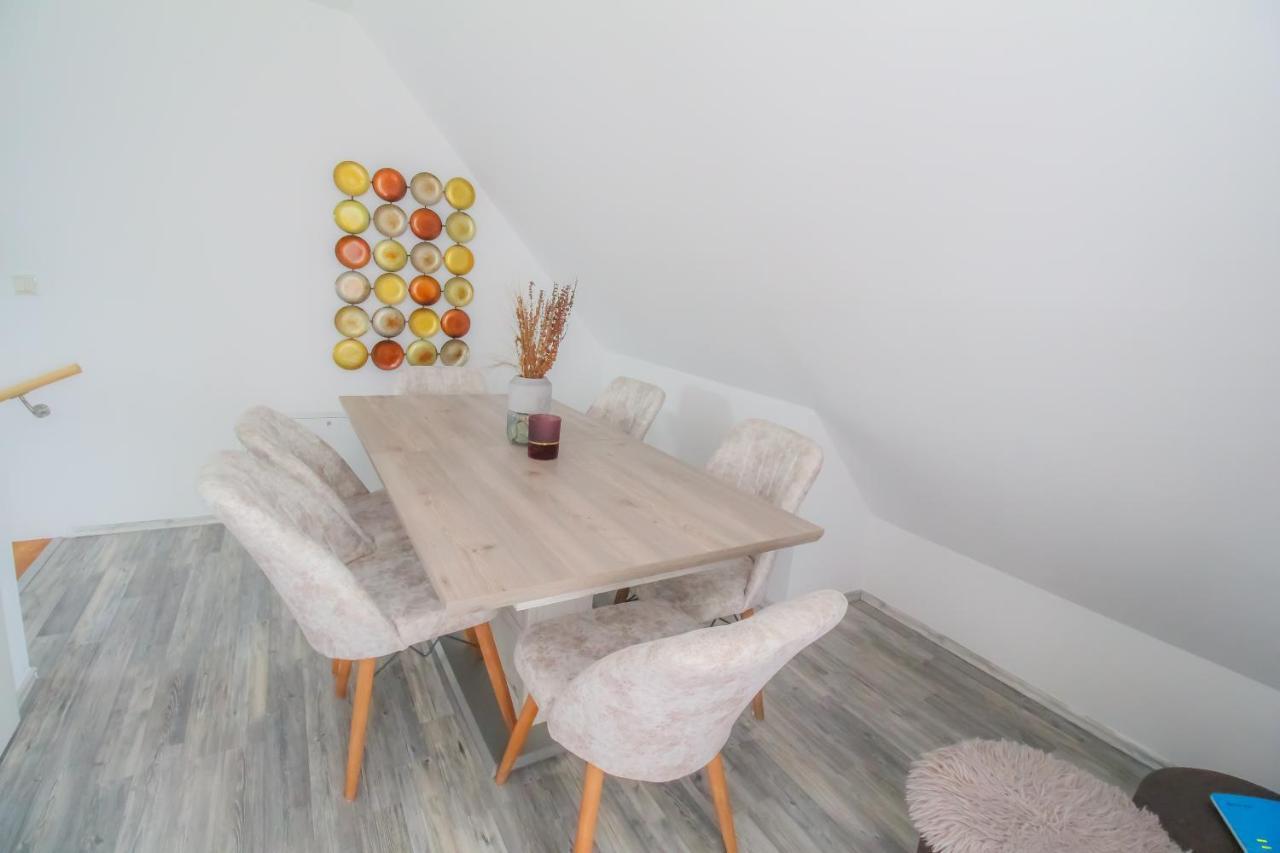 Private Triple Bedroom In Shared Dw171-4 * Vienne